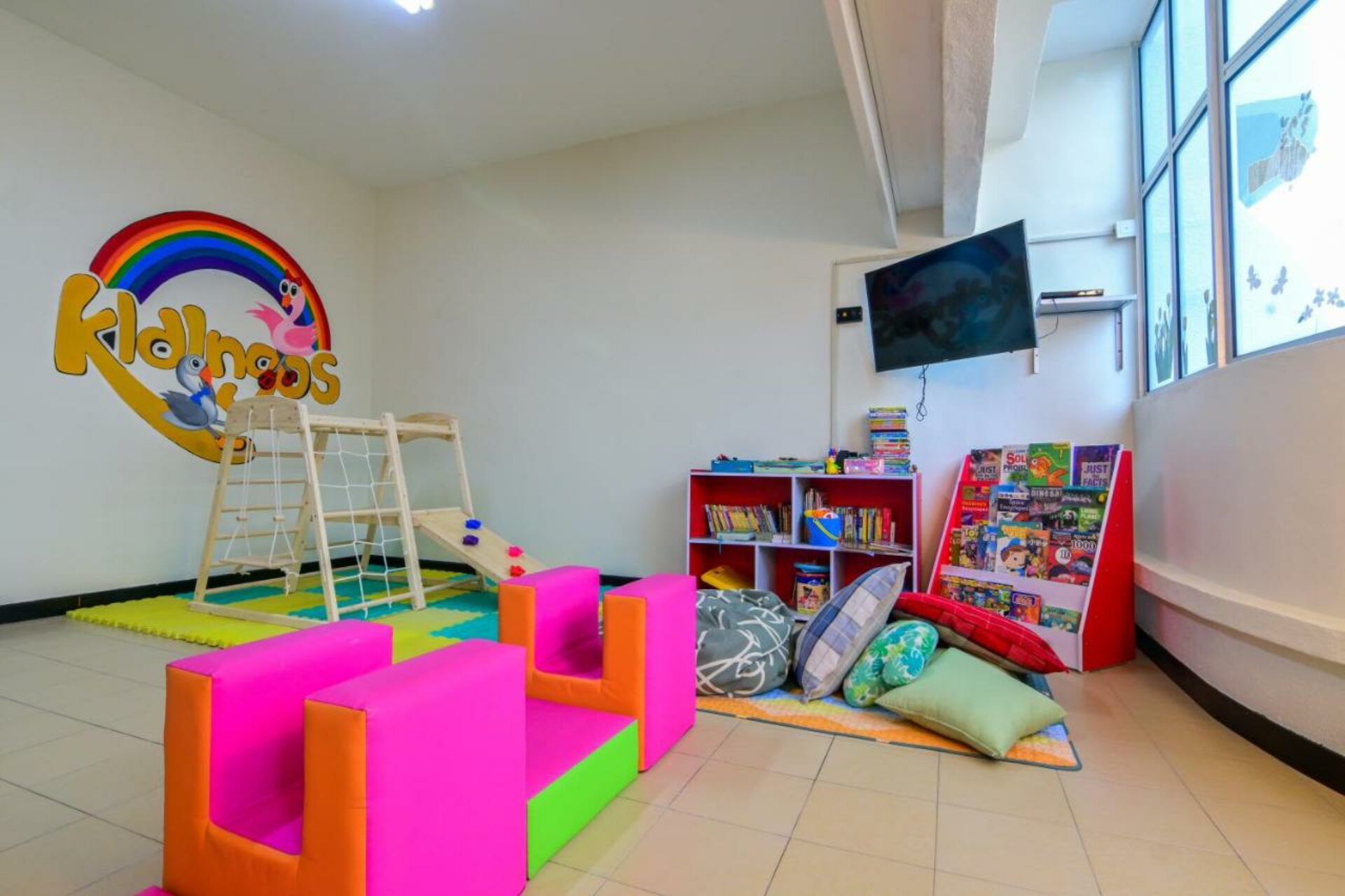 Flamingo Hotel by the Beach Penang Rondreis Malaysia Vakantie Original Asia