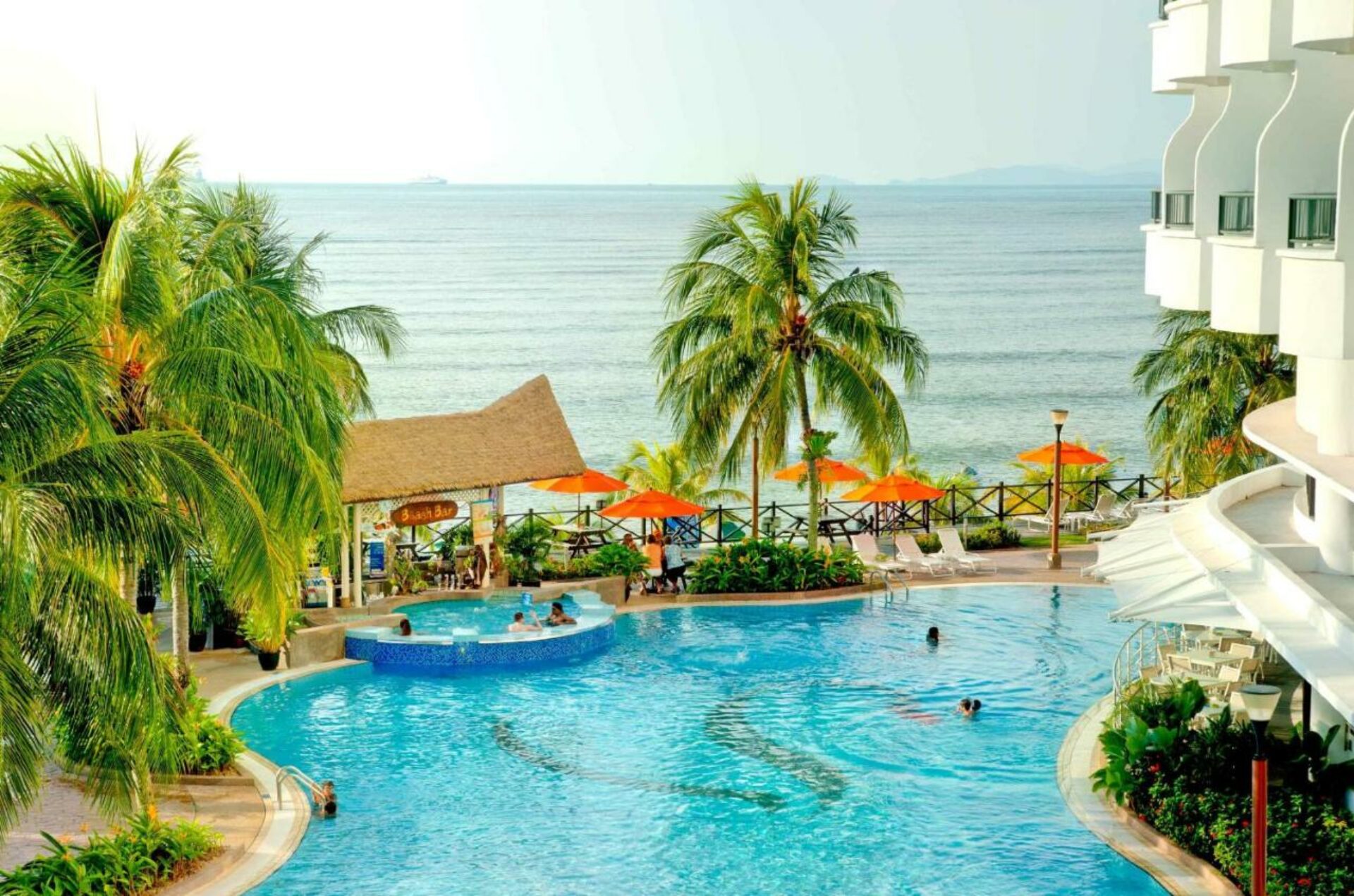 Flamingo Hotel by the Beach Penang Rondreis Malaysia Vakantie Original Asia