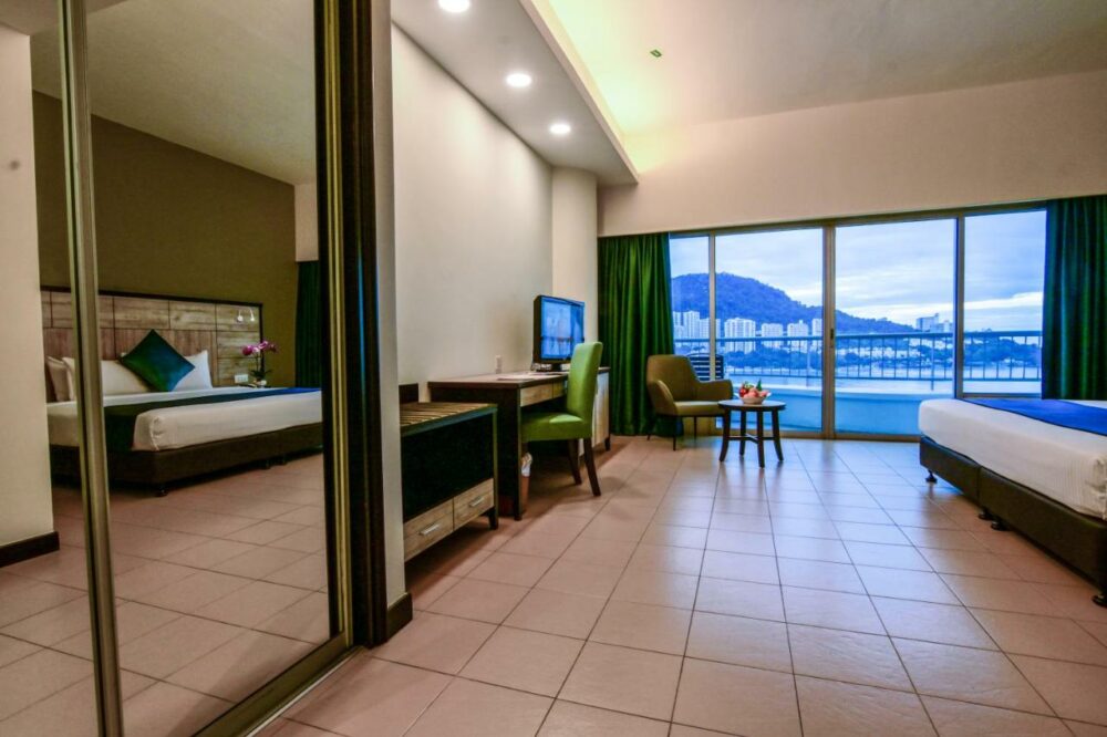 Flamingo Hotel by the Beach Penang Rondreis Malaysia Vakantie Original Asia