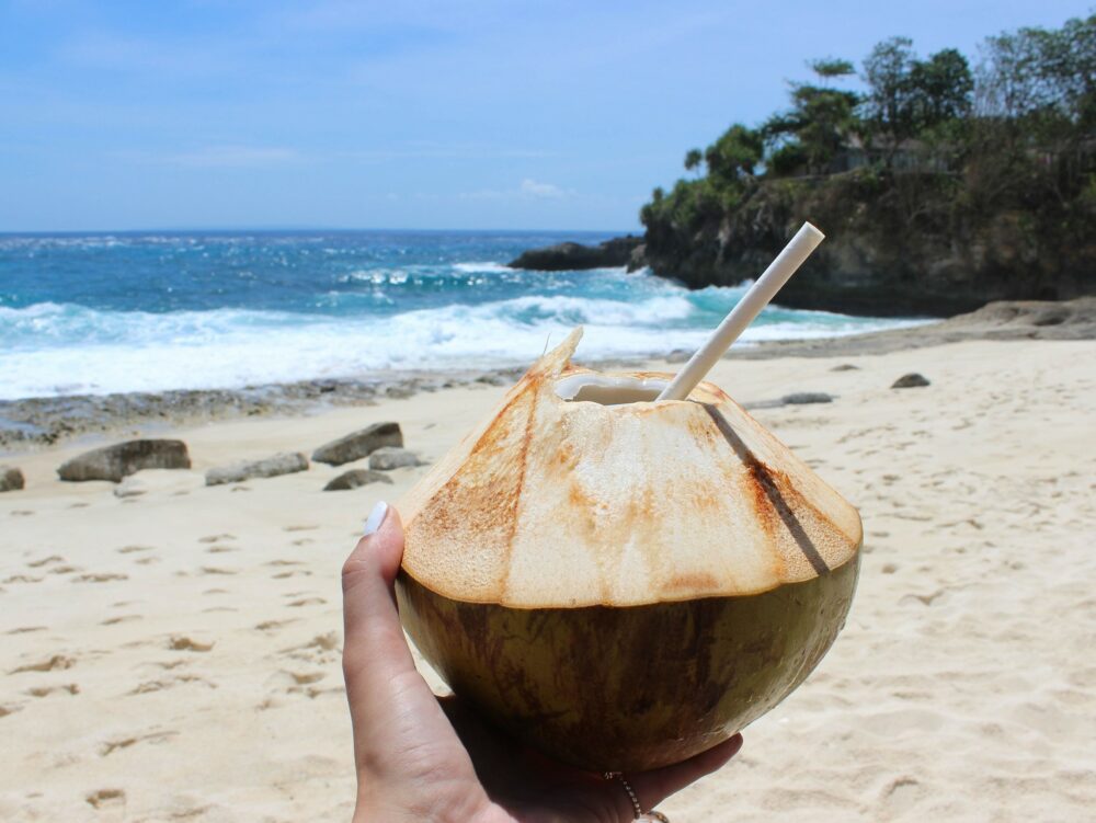 Fun Island Resort Malediven original asia rondreis sri lanka malediven vakantie cocosnootcocktail