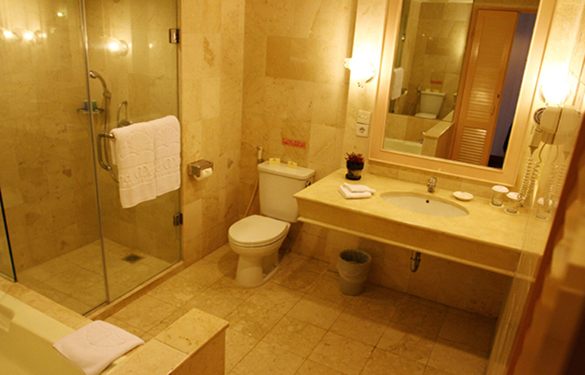 Grand Mutiara Hotel Sumatra Rondreis Indonesia Vakantie Original Asia