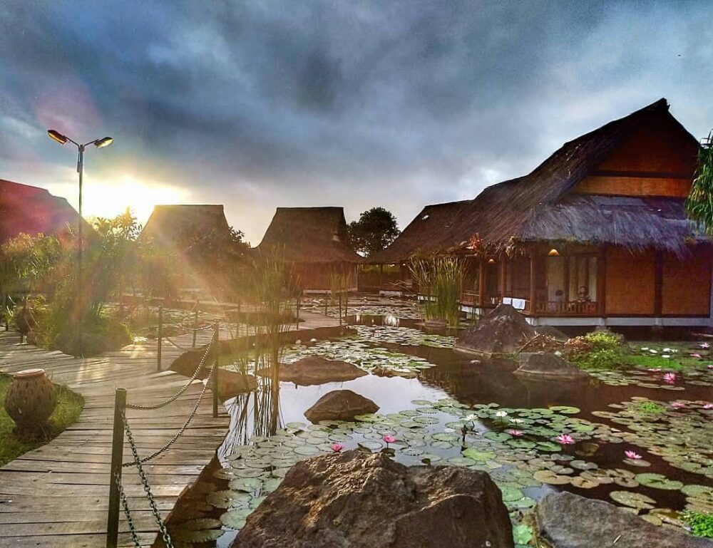 Kampung Sumber Alam Garut Rondreis Indonesia Vakantie Original Asia
