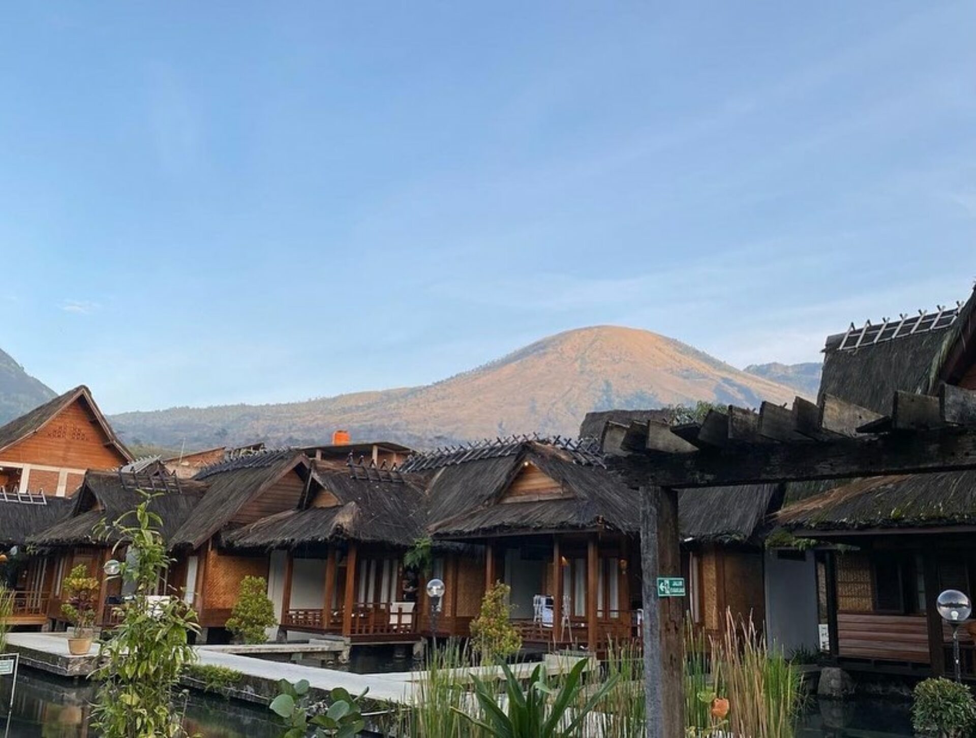 Kampung Sumber Alam Garut Rondreis Indonesia Vakantie Original Asia