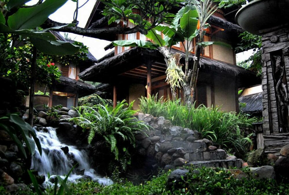 Kampung Sumber Alam Garut Rondreis Indonesia Vakantie Original Asia