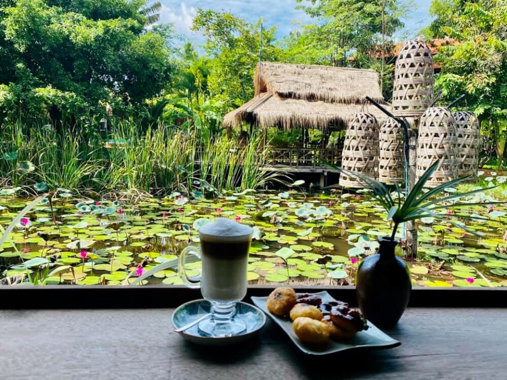 Maison Wat Kor Battambang Rondreis Cambodia Vakantie Original Asia