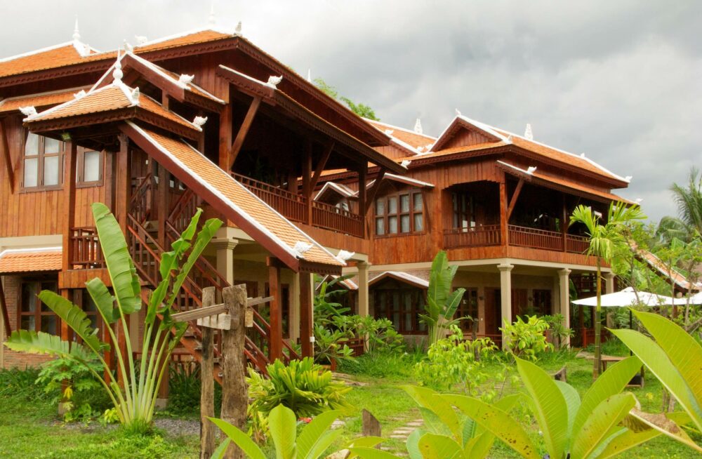 Maison Wat Kor Battambang Rondreis Cambodia Vakantie Original Asia