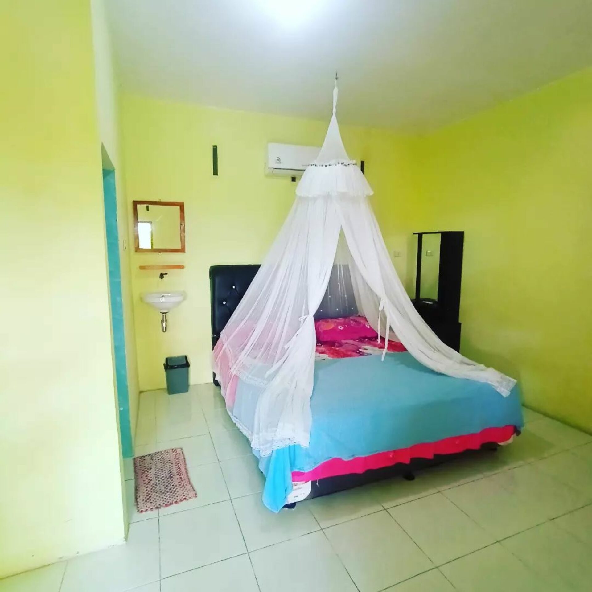 Mega Inn Guesthouse Tangkahan Rondreis Indonesia Vakantie Original Asia