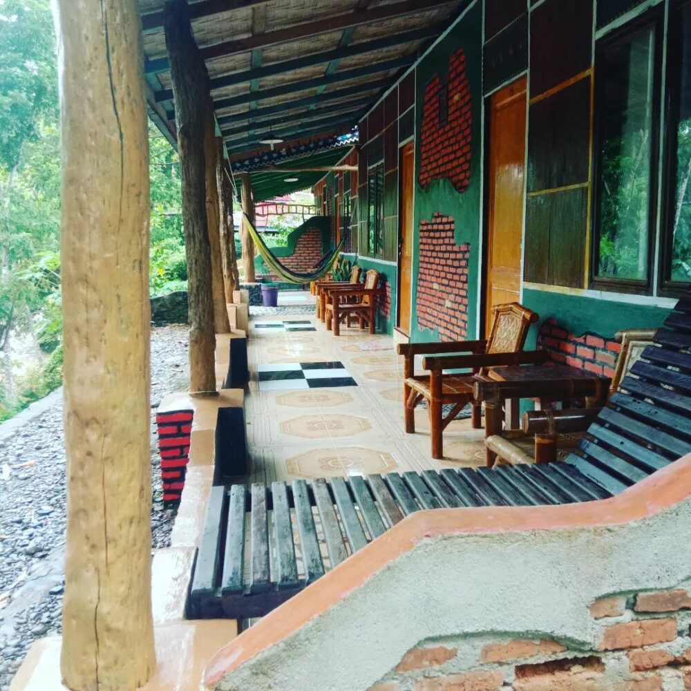 Mega Inn Guesthouse Tangkahan Rondreis Indonesia Vakantie Original Asia