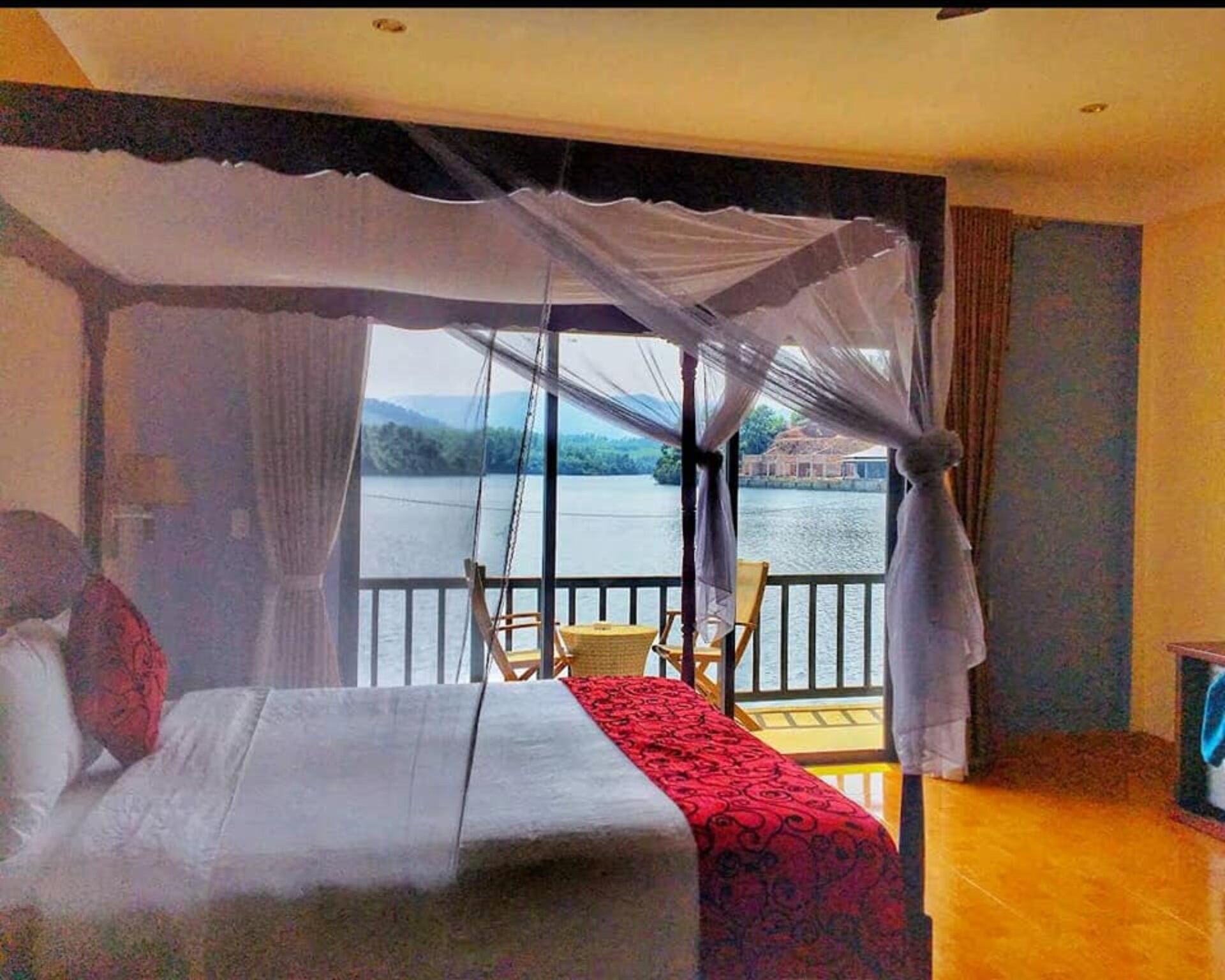 Phong Nha Lake House Phong Nha Rondreis Vietnam Vakantie Original Asia