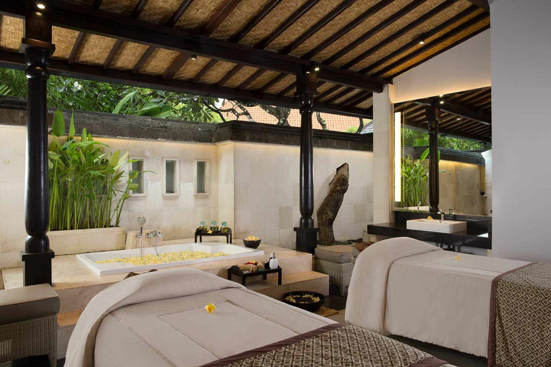 Puri Santrian Resort Sanur Hotel Original Asia Rondreis Bali Vakantie Indonesie