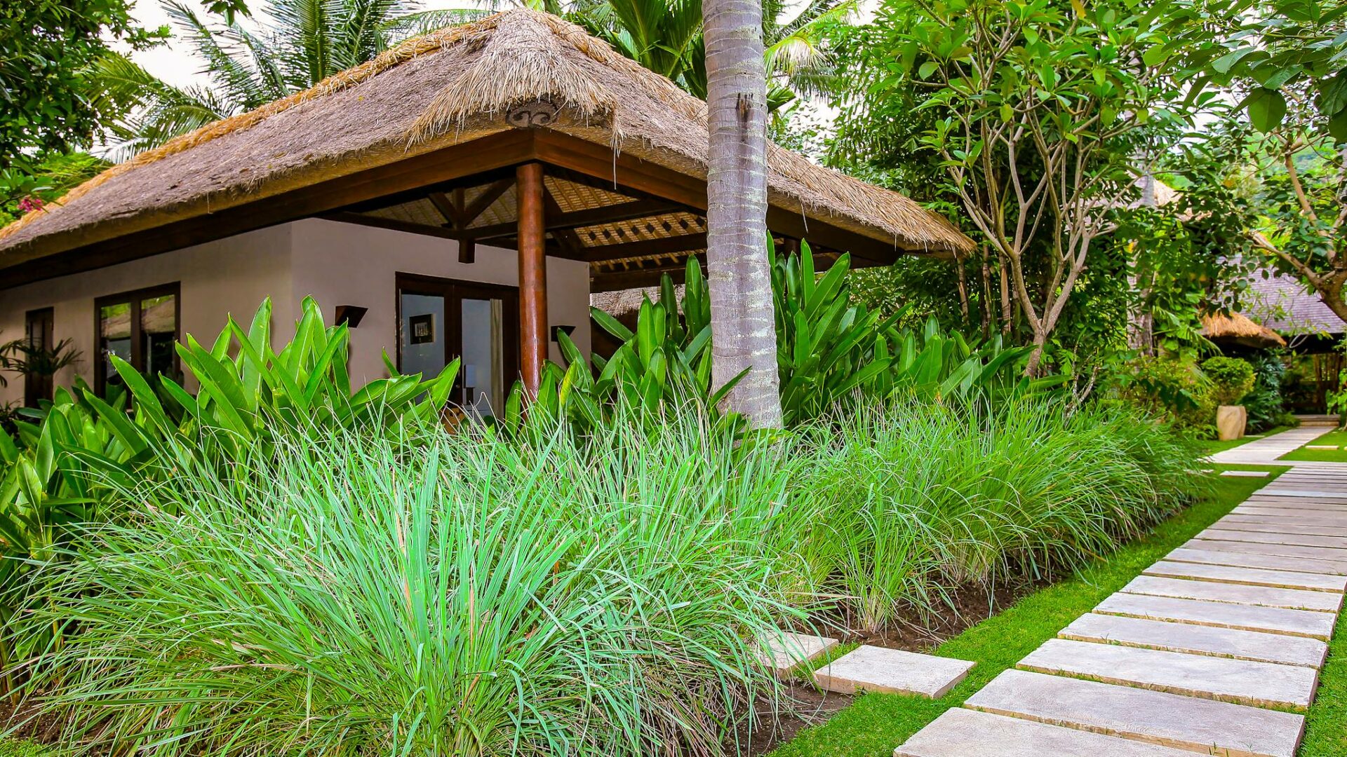 Qunci Villa Hotel Senggigi Resort Original Asia Rondreis Bali Lombok Vakantie Indonesie