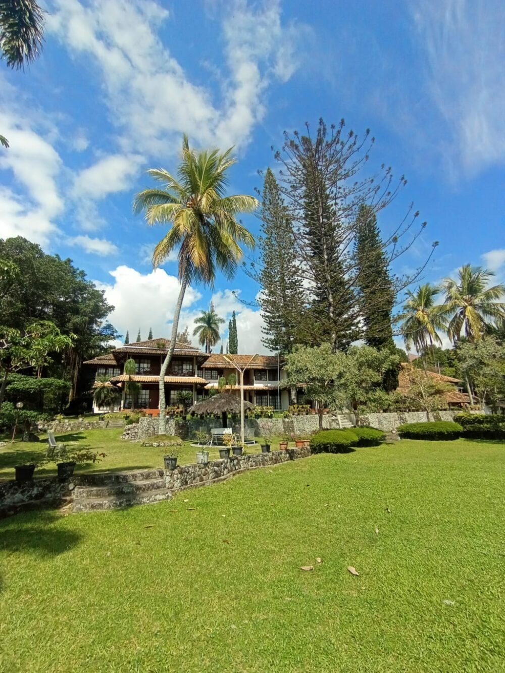 Silintong Hotel Sumatra Rondreis Indonesia Vakantie Original Asia