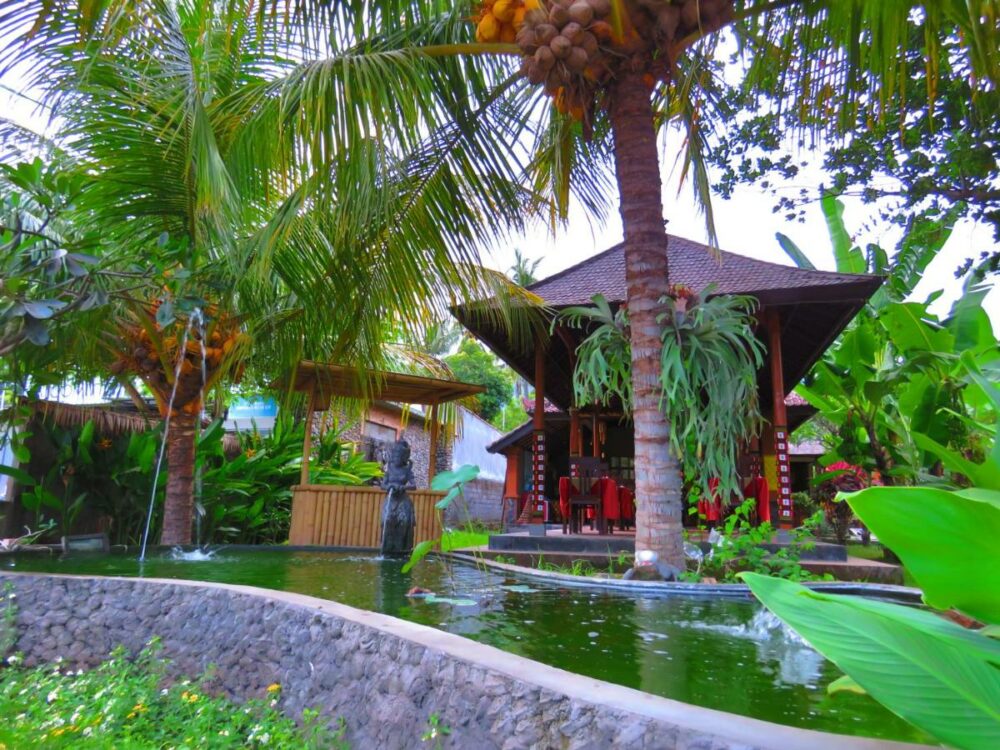 Suka Sari Cottages Resort Pemuteran Hotel Original Asia Rondreis Bali Vakantie Indonesia cottages