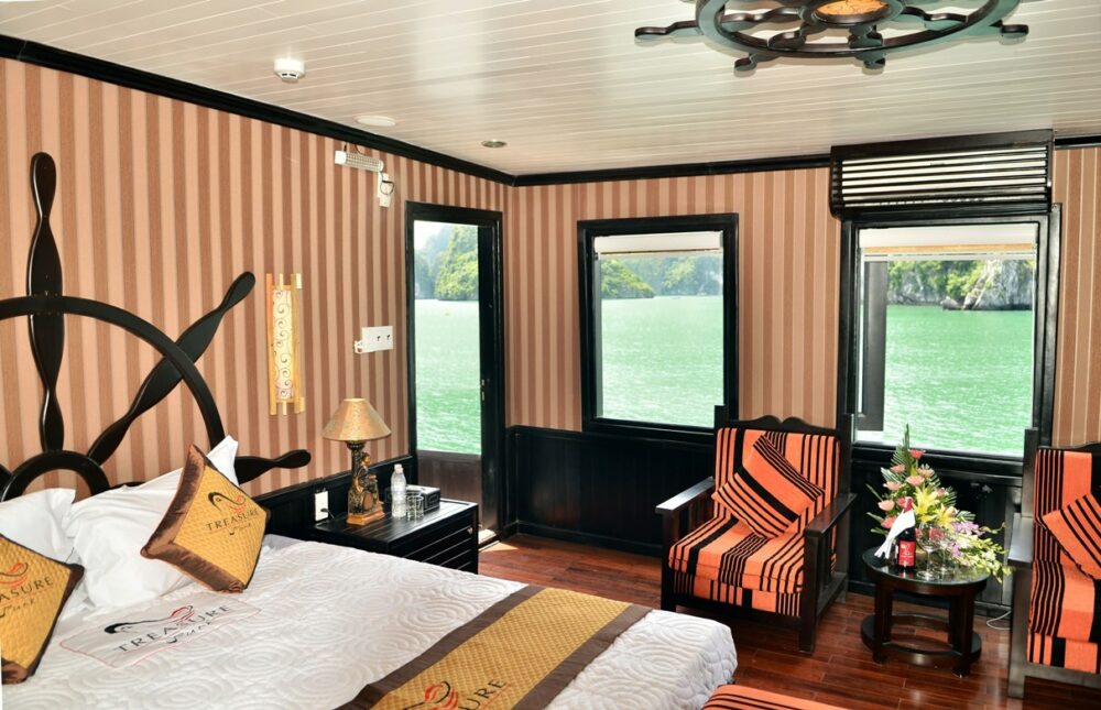 Treasure Junk Cruise Halong Bay Rondreis Vietnam Vakantie Original Asia