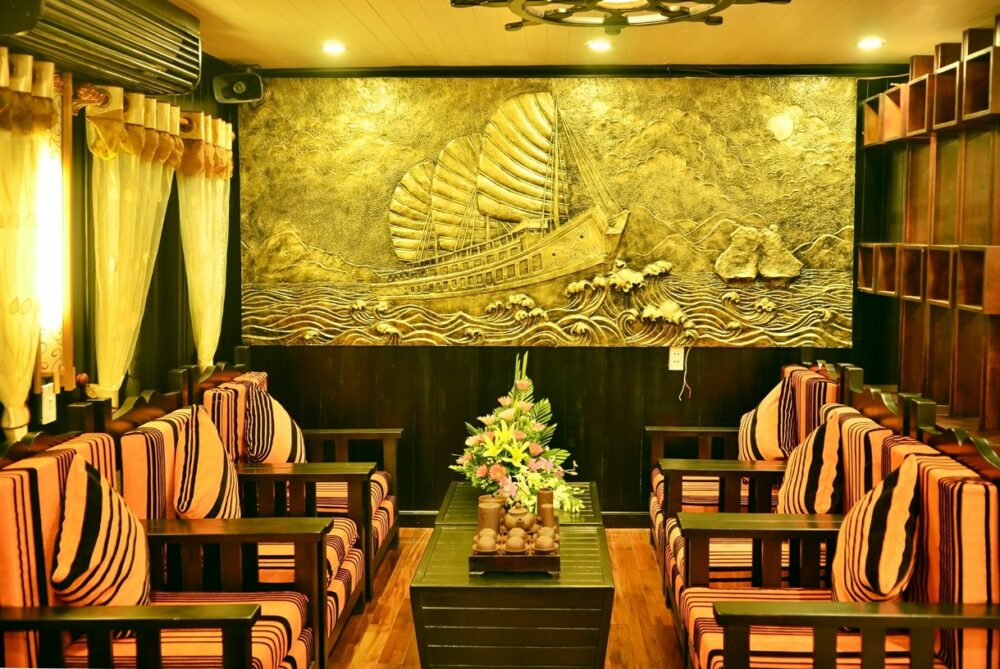 Treasure Junk Cruise Halong Bay Rondreis Vietnam Vakantie Original Asia