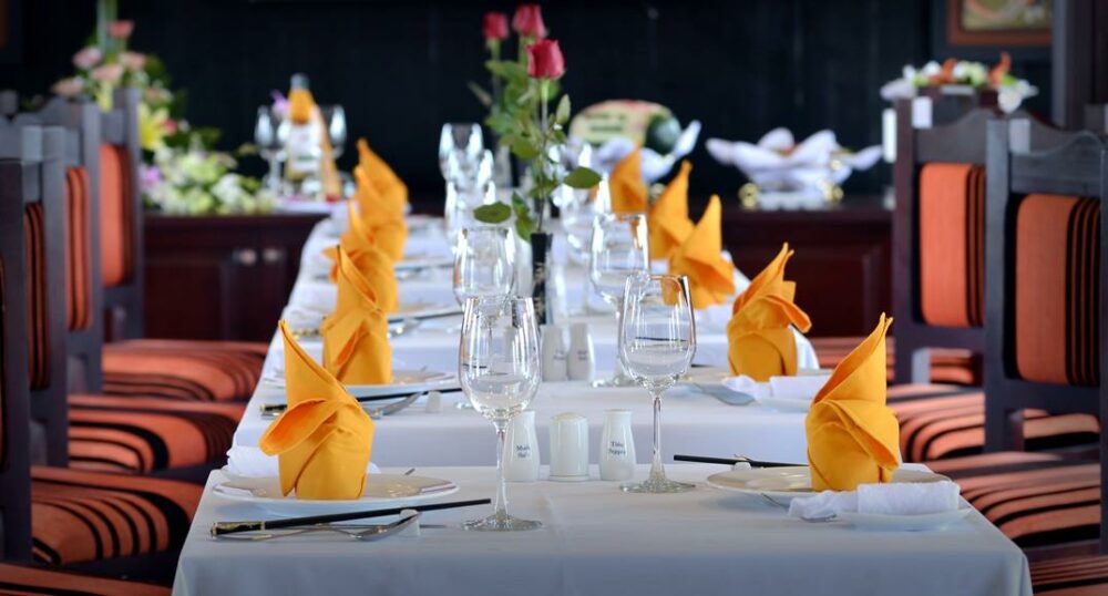 Treasure Junk Cruise Halong Bay Rondreis Vietnam Vakantie Original Asia