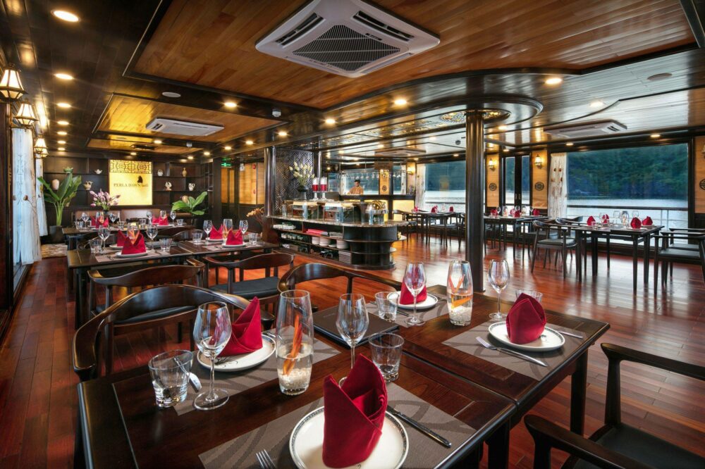 V Spirit Cruise Halong Bay Rondreis Vietnam Vakantie Original Asia