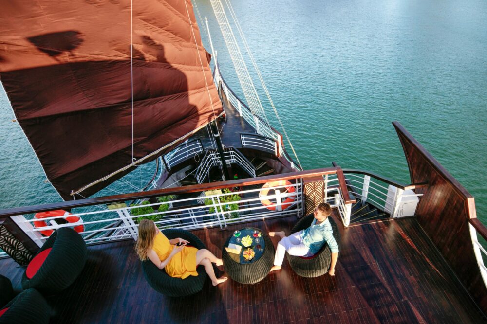 V Spirit Cruise Halong Bay Rondreis Vietnam Vakantie Original Asia