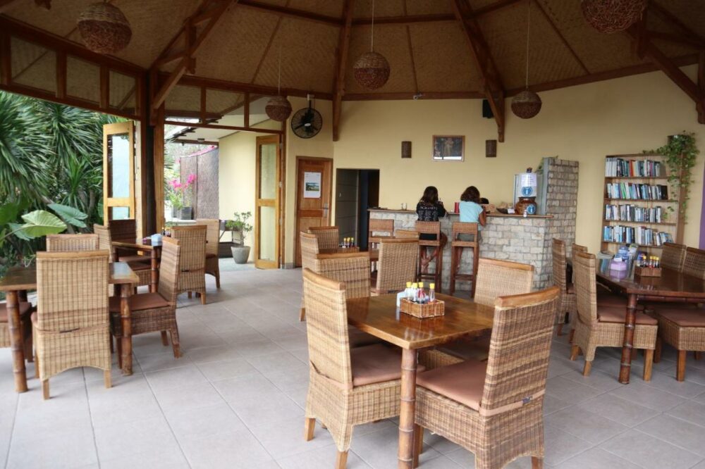 Golo Hilltop Hotel Labuan Bajo Rondreis Indonesia Vakantie Original Asia