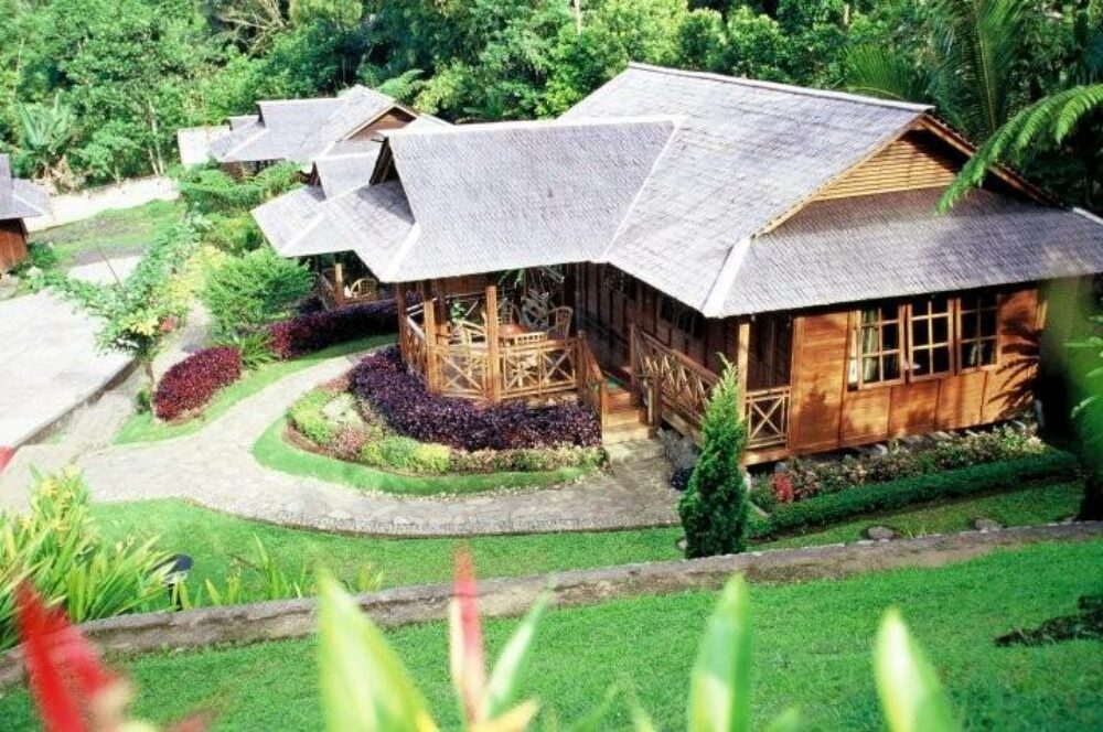Highland Resort Tomohon sulawesi original asia rondreis indonesie sulawesi vakantie cottage1