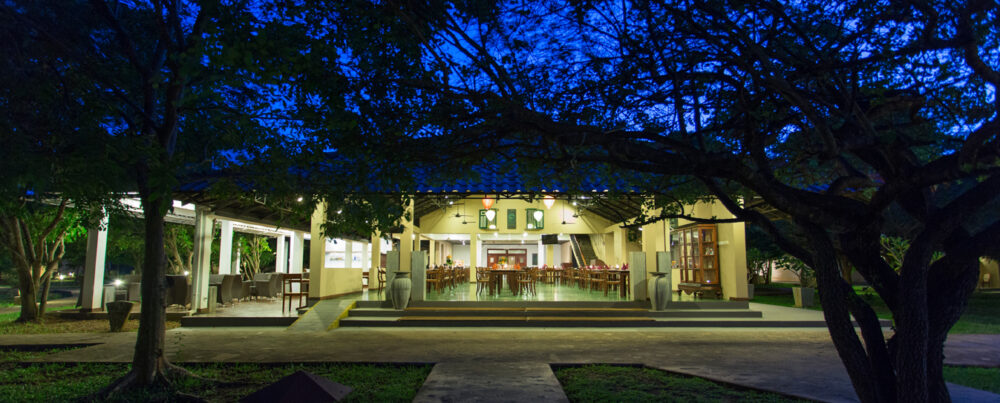 Hotel Kassapa Lions Rock Sri Lanka original asia rondreis sri lanka malediven restaurant