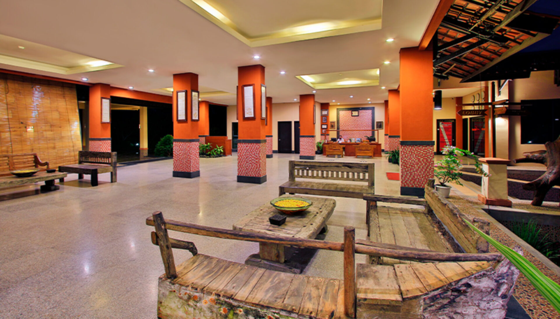 Jayakarta Suites Komodo Flores Rondreis Indonesia Vakantie Original Asia