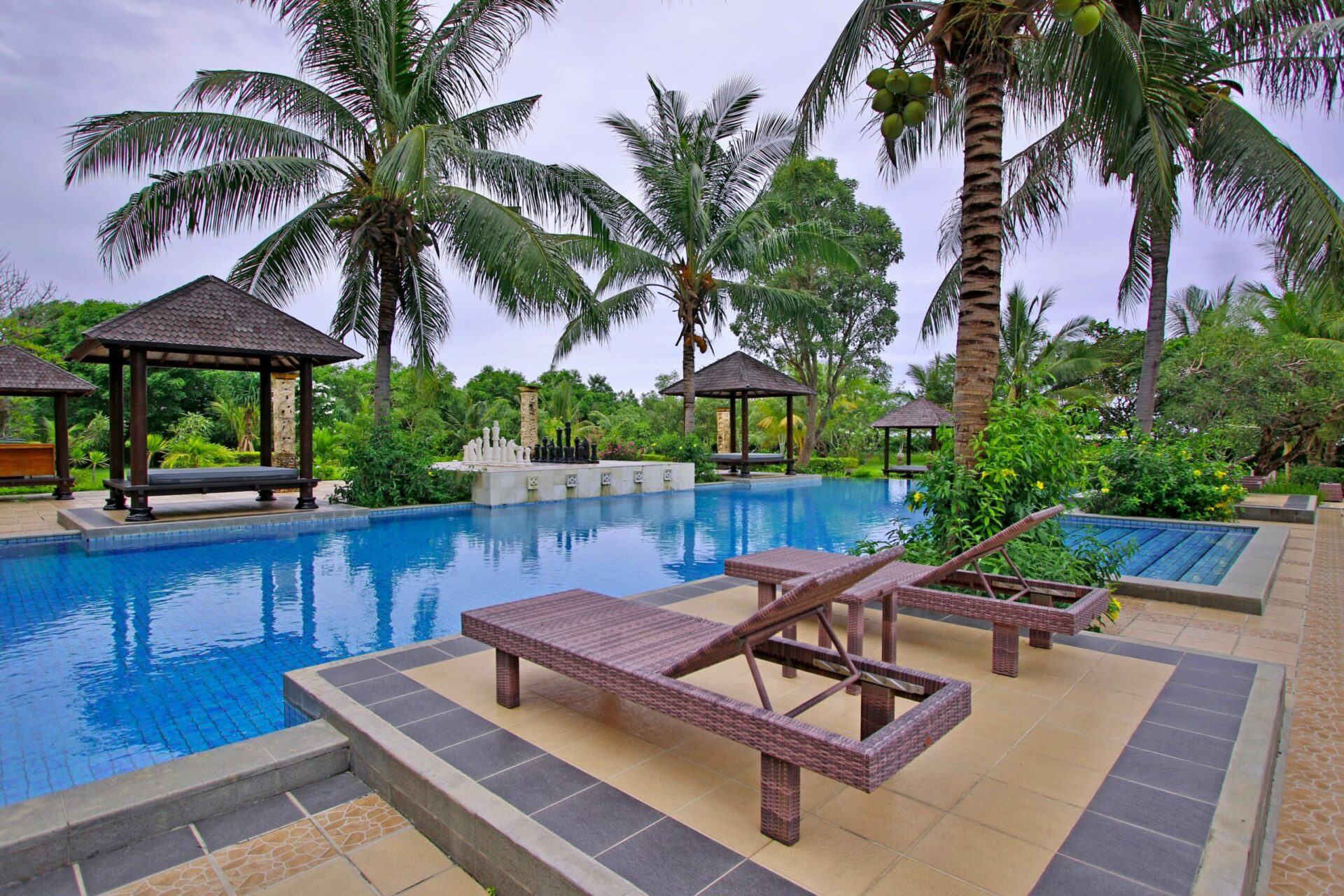 Jayakarta Suites Komodo Flores Rondreis Indonesia Vakantie Original Asia