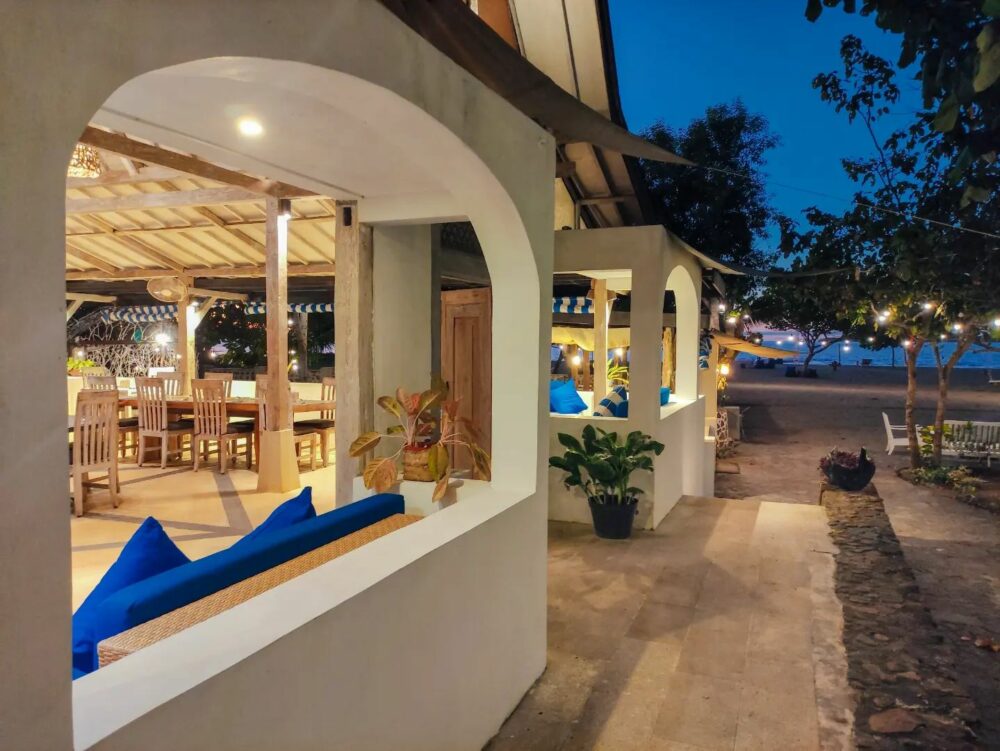 Puri Sari Beach Hotel Labuan Bajo Flores Rondreis Indonesia Vakantie Original Asia