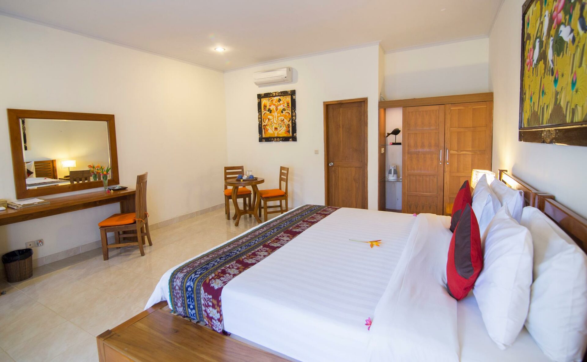 Puri Sari Beach Hotel Labuan Bajo Flores Rondreis Indonesia Vakantie Original Asia