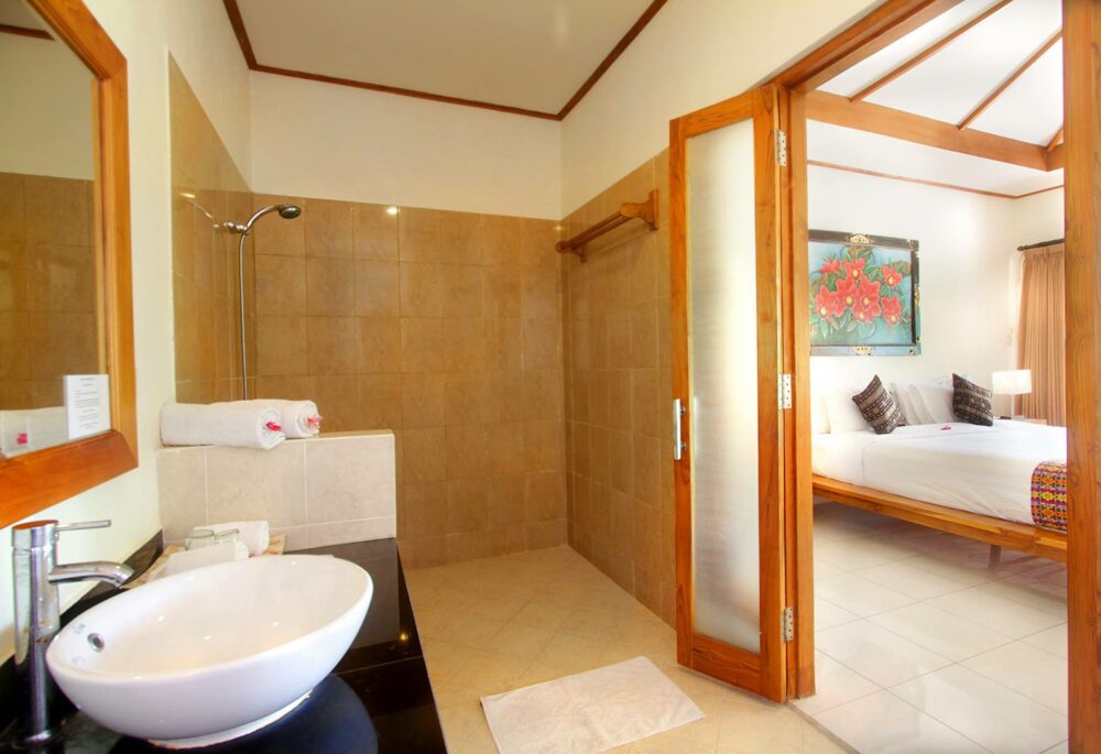 Puri Sari Beach Hotel Labuan Bajo Flores Rondreis Indonesia Vakantie Original Asia