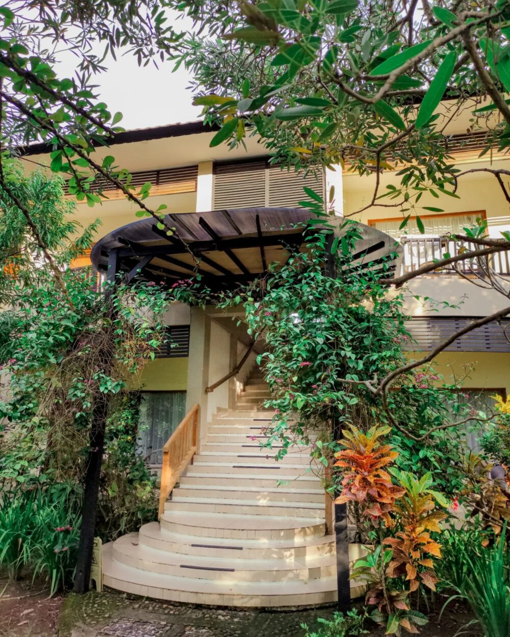 Puri Sari Beach Hotel Labuan Bajo Flores Rondreis Indonesia Vakantie Original Asia