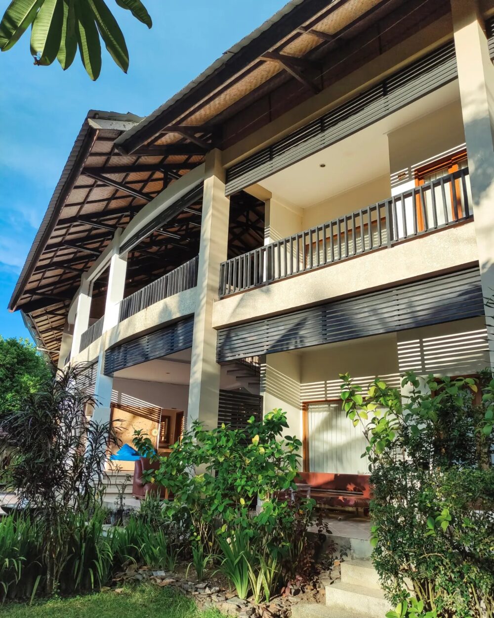 Puri Sari Beach Hotel Labuan Bajo Flores Rondreis Indonesia Vakantie Original Asia