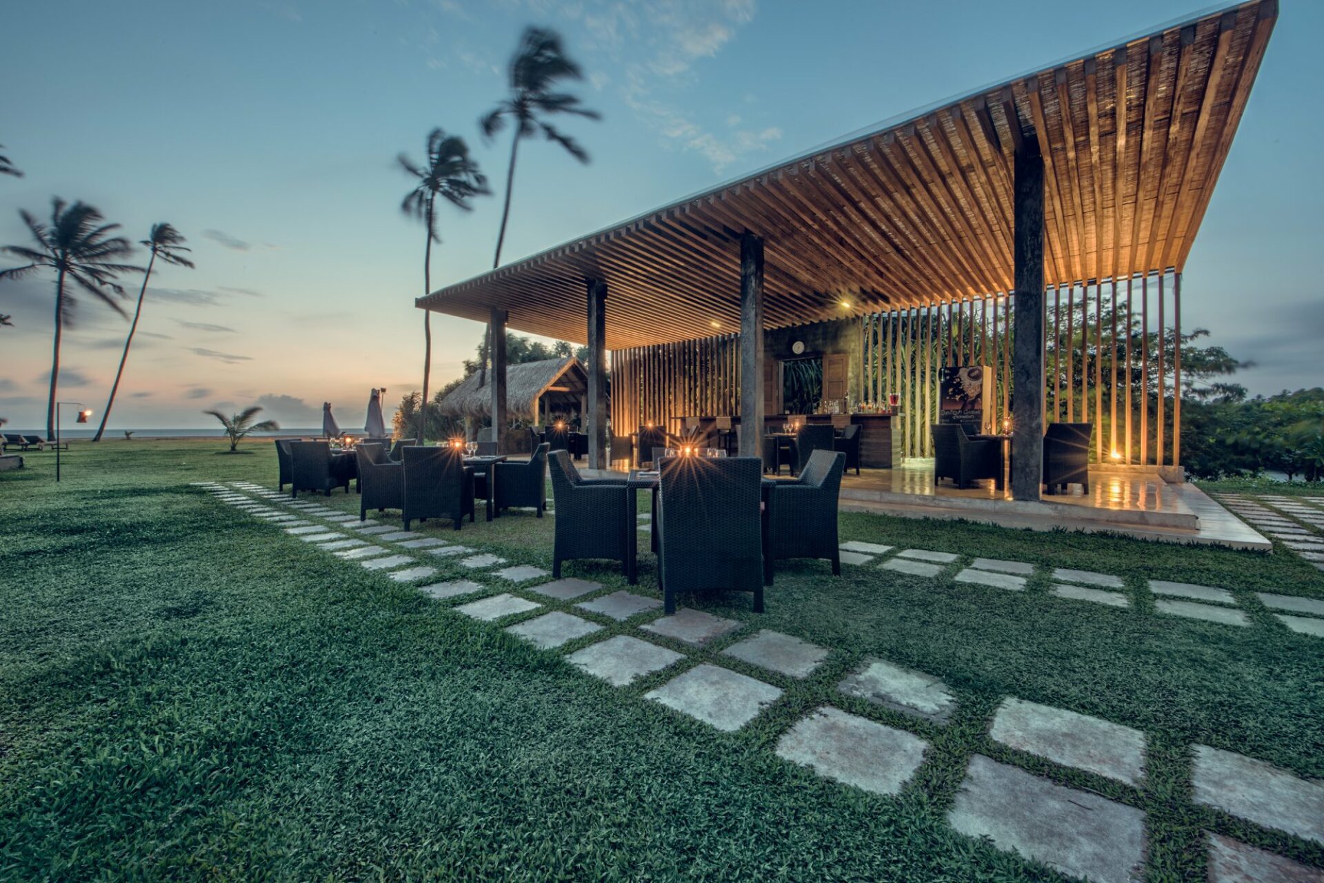 Suriya Resort Waikkal Rondreis Sri Lanka Vakantie Original Asi