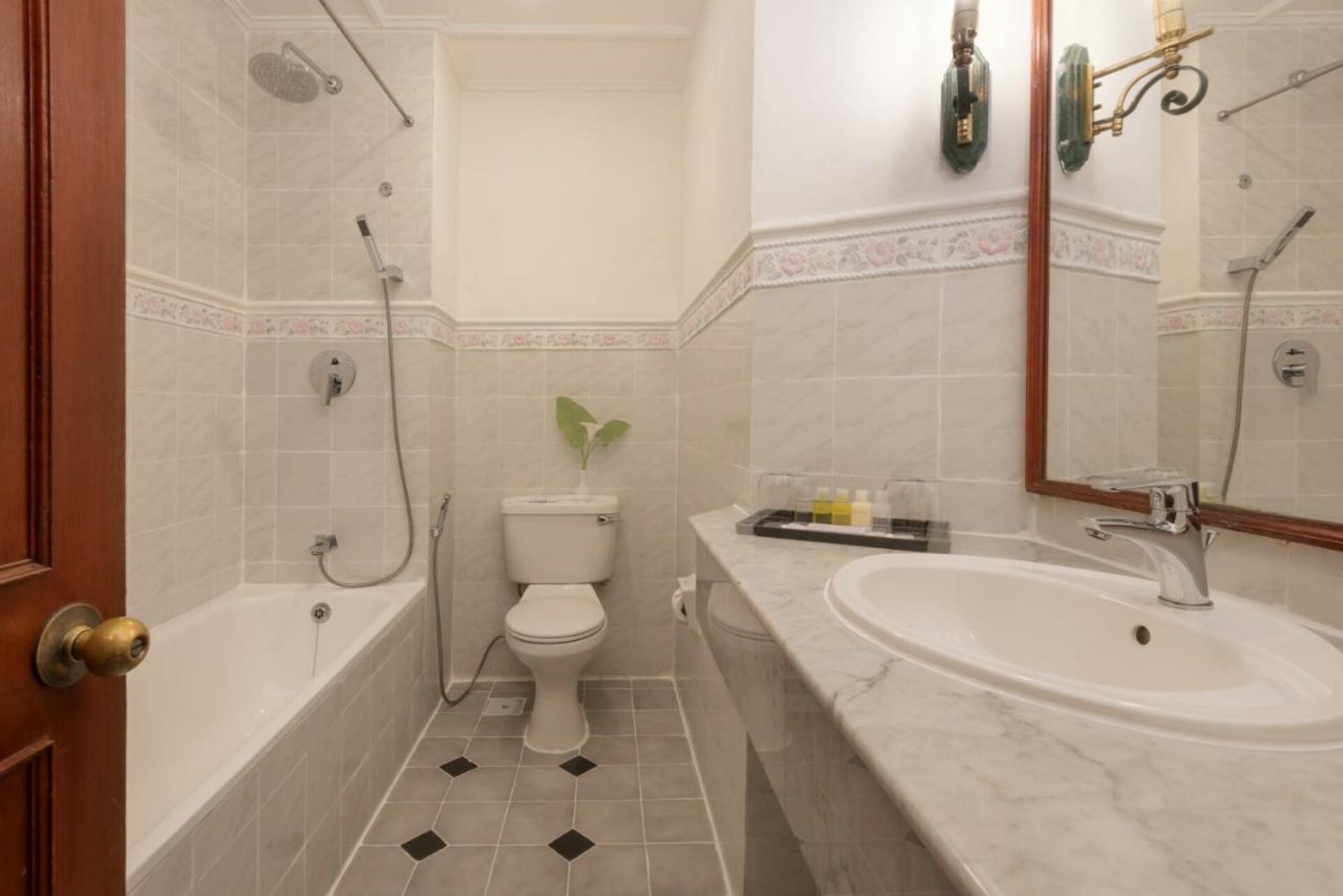 Grand Hotel Nuwara Eliya Rondreis Sri Lanka Vakantie Original Asia