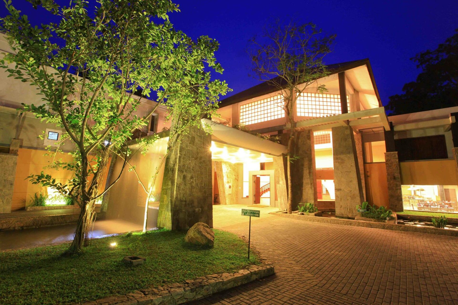 Grand Udawalawe Safari Resort Udawalawe Rondreis Sri Lanka Vakantie Original Asia