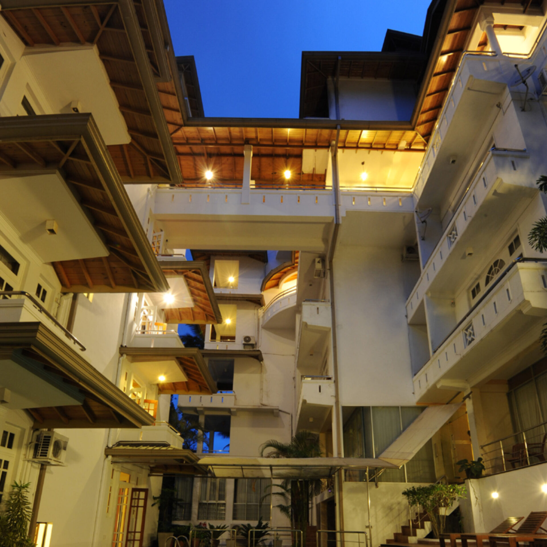 Oak Ray Serene Garden Kandy Rondreis Sri Lanka Vakantie Original Asia