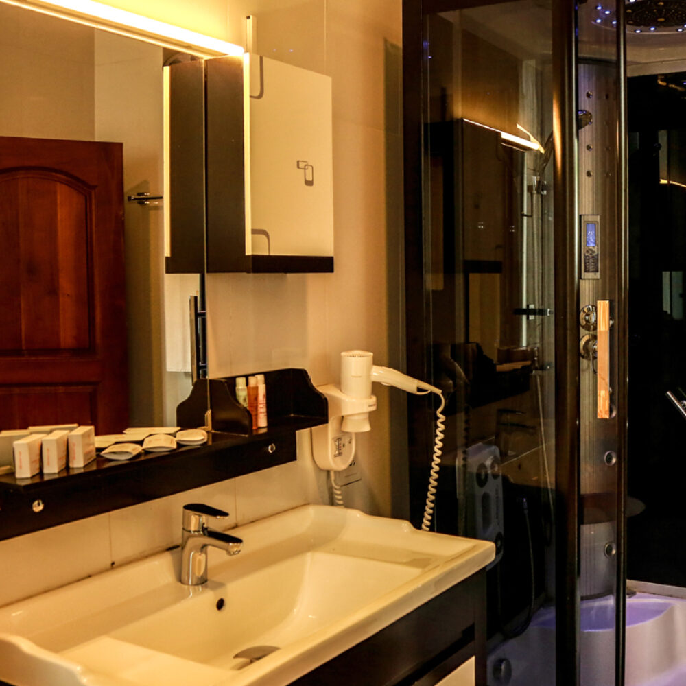 Oak Ray Serene Garden Kandy Rondreis Sri Lanka Vakantie Original Asia