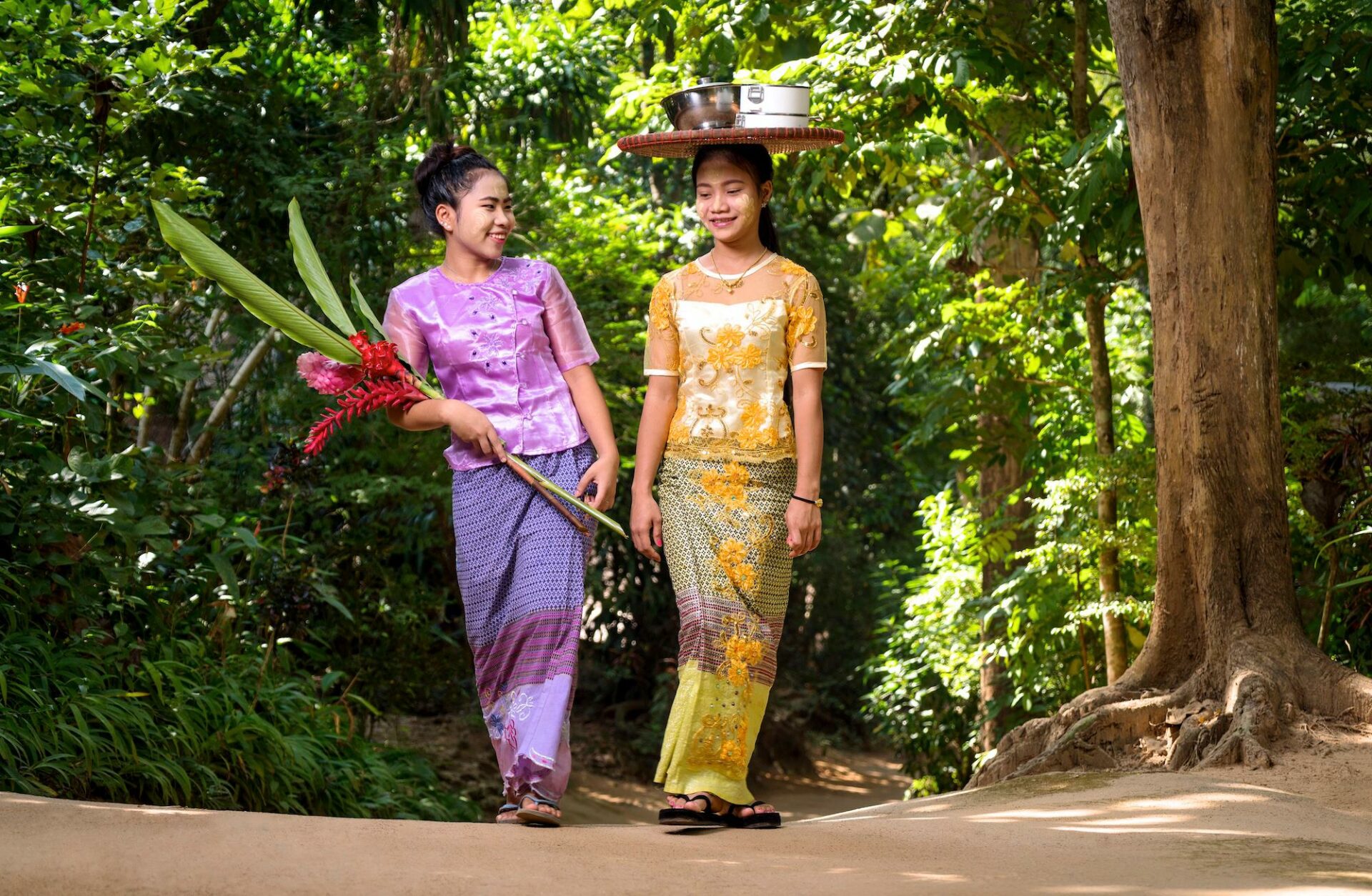 River Kwai Jungle Rafts Hotel Kanchanburi Drijvende bungalows Rondreis Thailand Vakantie Original Asia