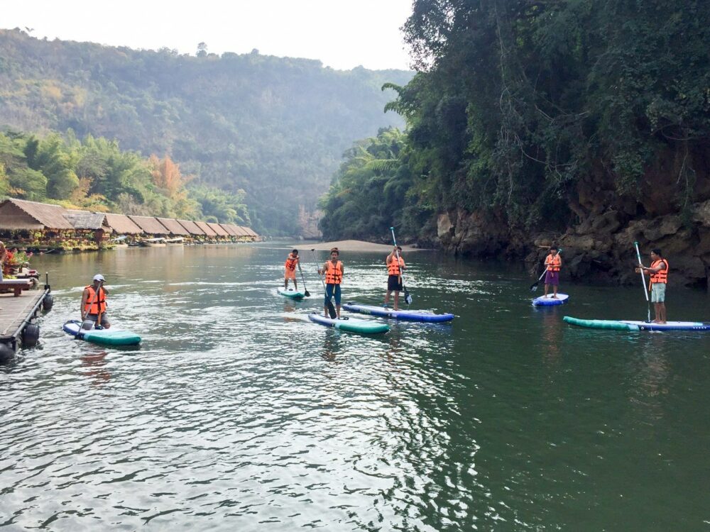River Kwai Jungle Rafts Hotel Kanchanburi Drijvende bungalows Rondreis Thailand Vakantie Original Asia