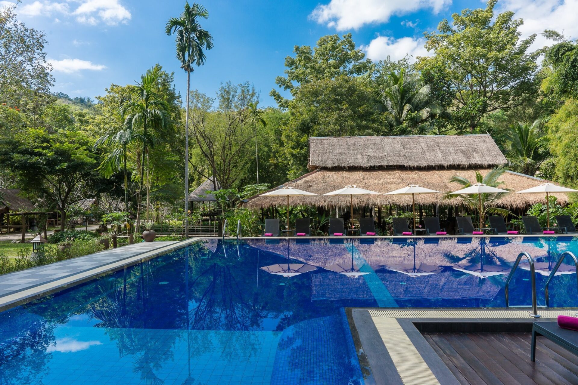 River Kwai Resort Kanchanaburi Hotel Rondreis Thailand Vakantie Original Asia