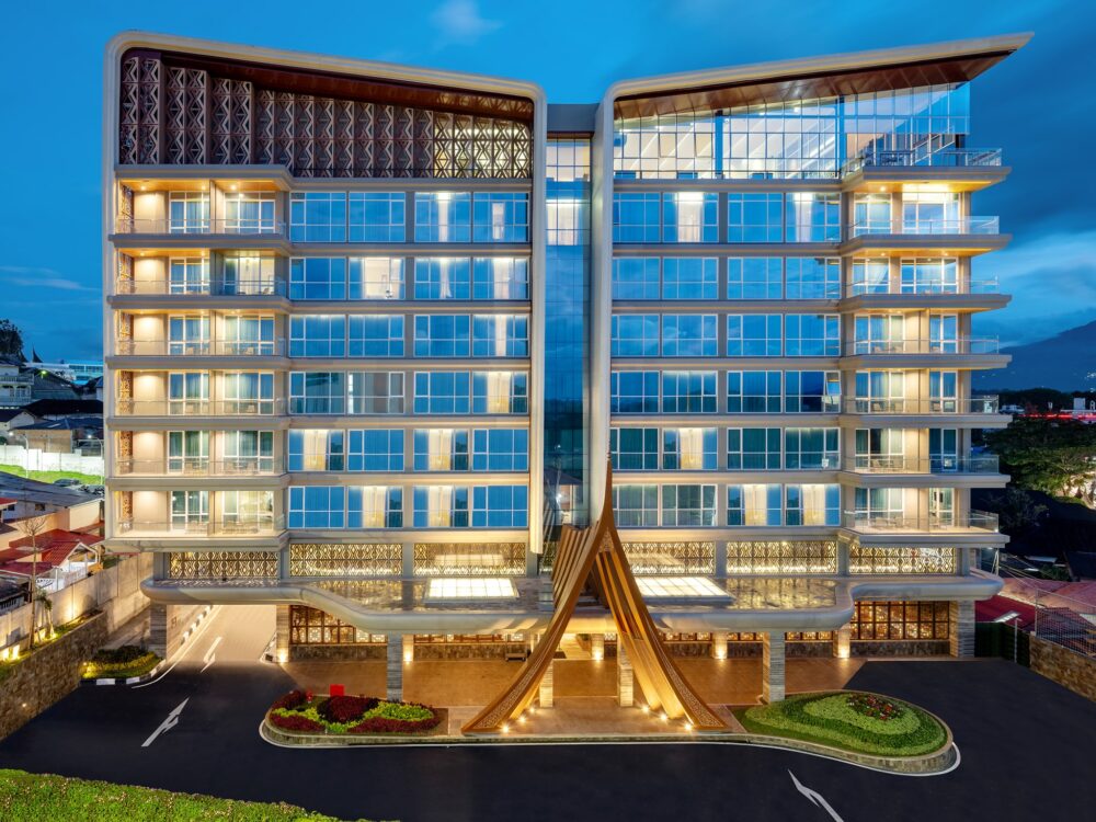 Home 1900x900 Indonesie Sumatra orang oetan bukit lawang