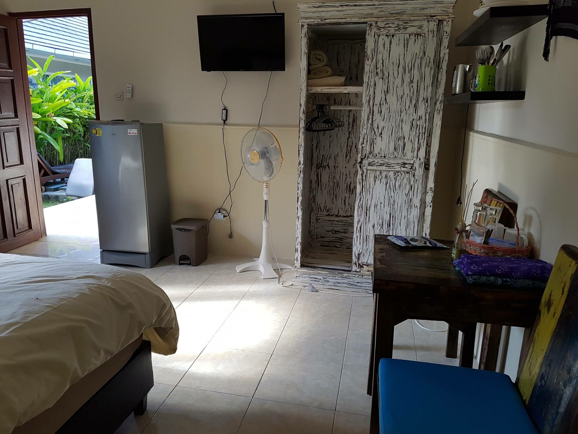 Hotel Happy Happy Bajawa Rondreis Indonesia Vakantie Original Asia