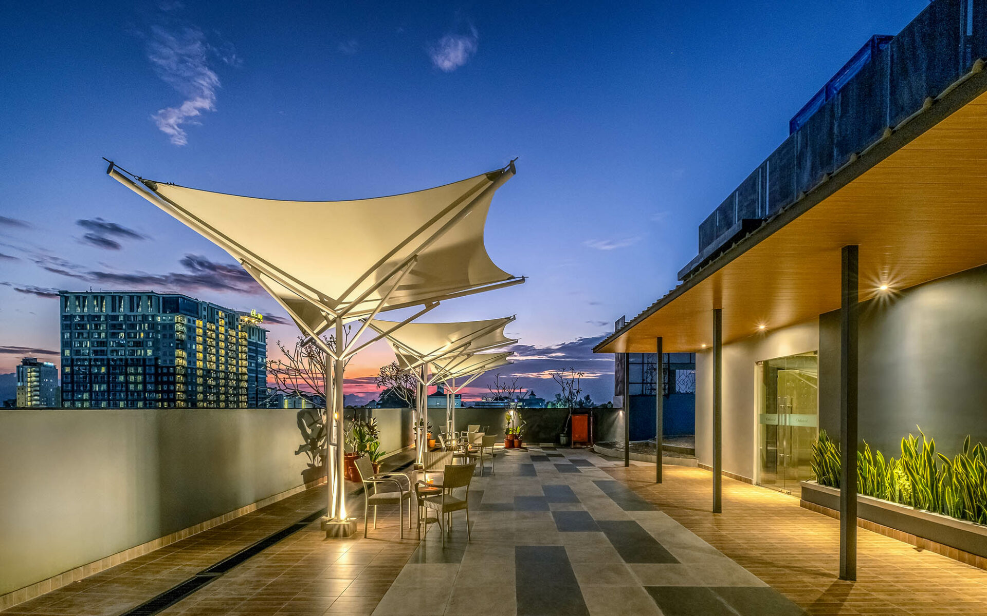 Oakwood Merdeka Bandung Java Rondreis Indonesia Vakantie Original Asia