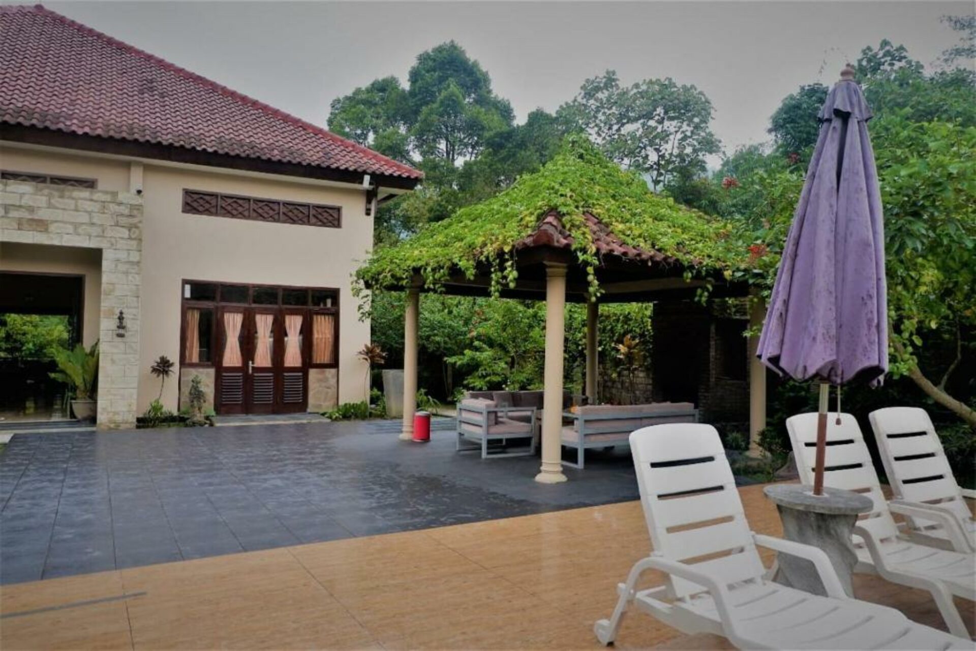 Villa Kendi Banyuwangi Rondreis Indonesie Vakantie Original Asia